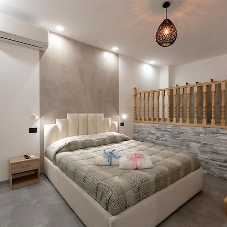 Sabriluna Rooms Специя Экстерьер фото