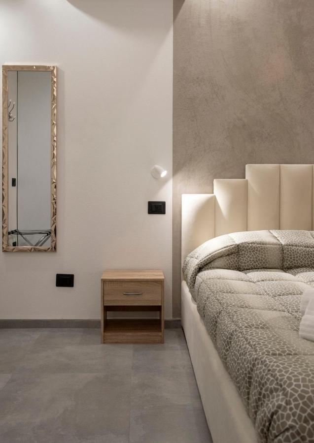 Sabriluna Rooms Специя Экстерьер фото
